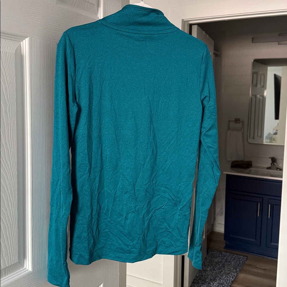 PINK Victoria's Secret Teal Top with White Logo - Picture 5 of 5